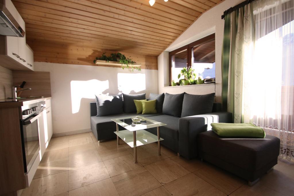 Haus Sonnenterrasse Διαμέρισμα Sankt Veit im Pongau Εξωτερικό φωτογραφία